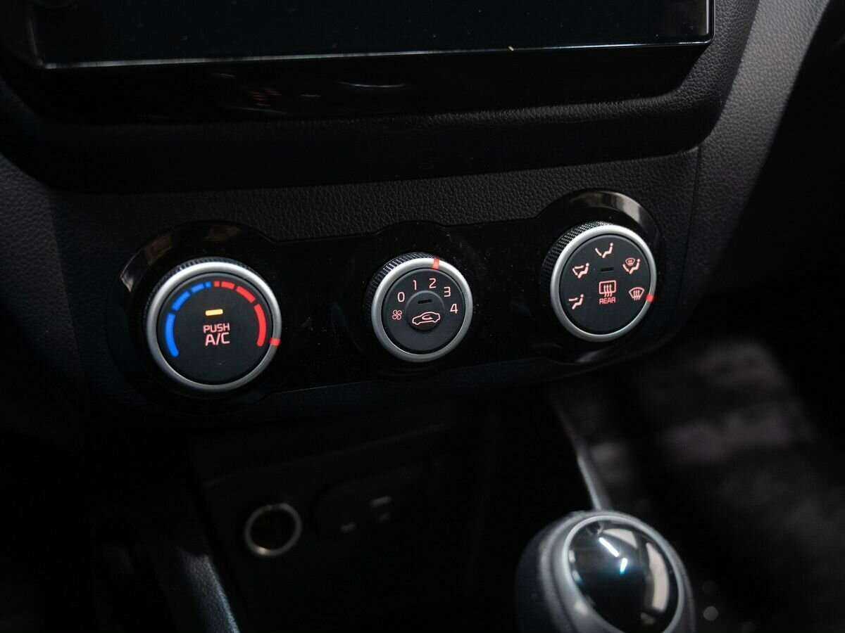 Купить Kia Rio, 2017, 157 003 км, фото №22