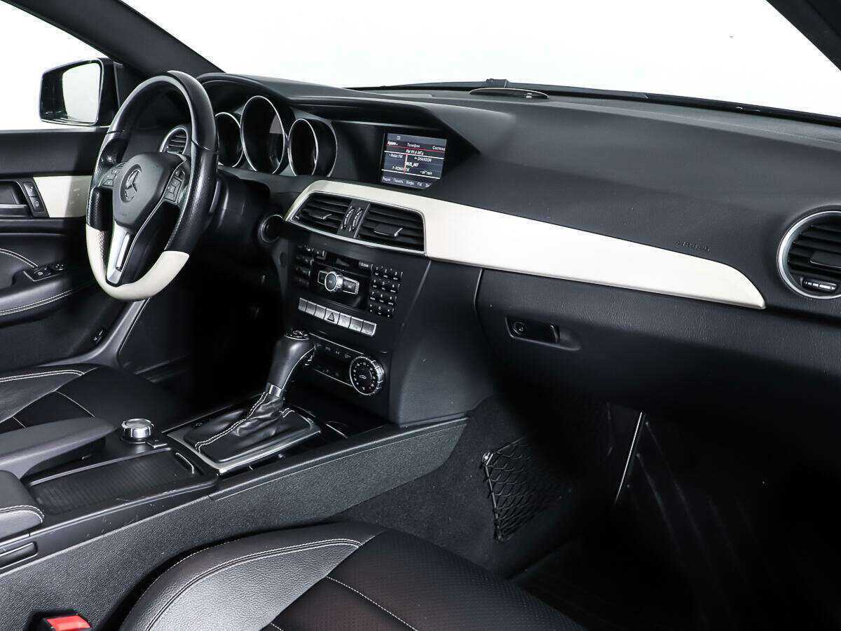 Купить Mercedes-Benz C-Класс 180, 2012, 113 620 км, фото №9