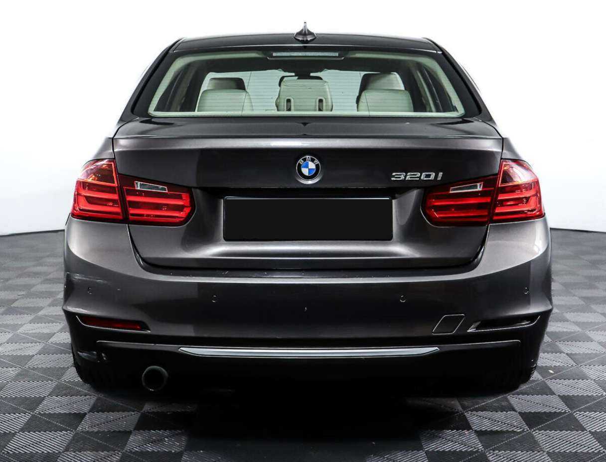 Купить BMW 3 серии 320i, 2012, 105 153 км, фото №6