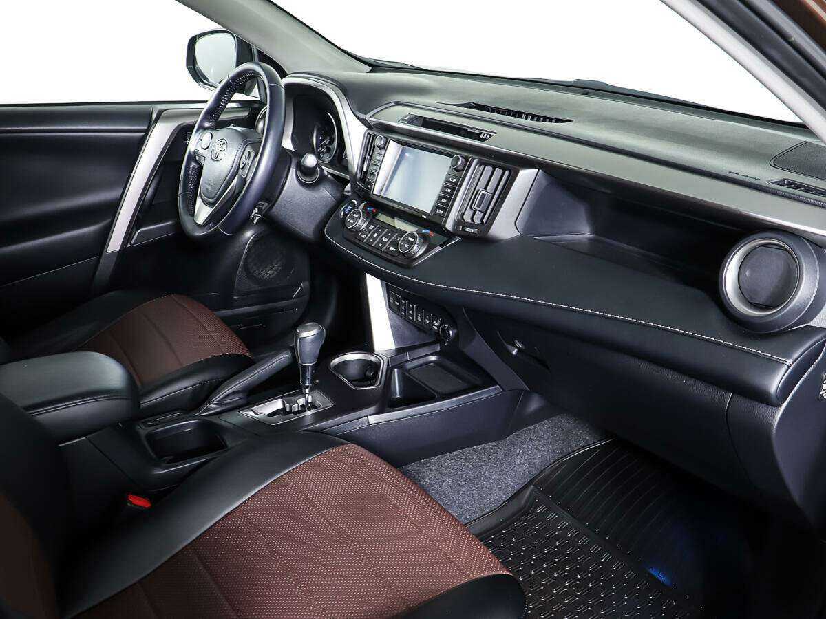 Купить Toyota RAV4, 2018, 113 000 км, фото №8