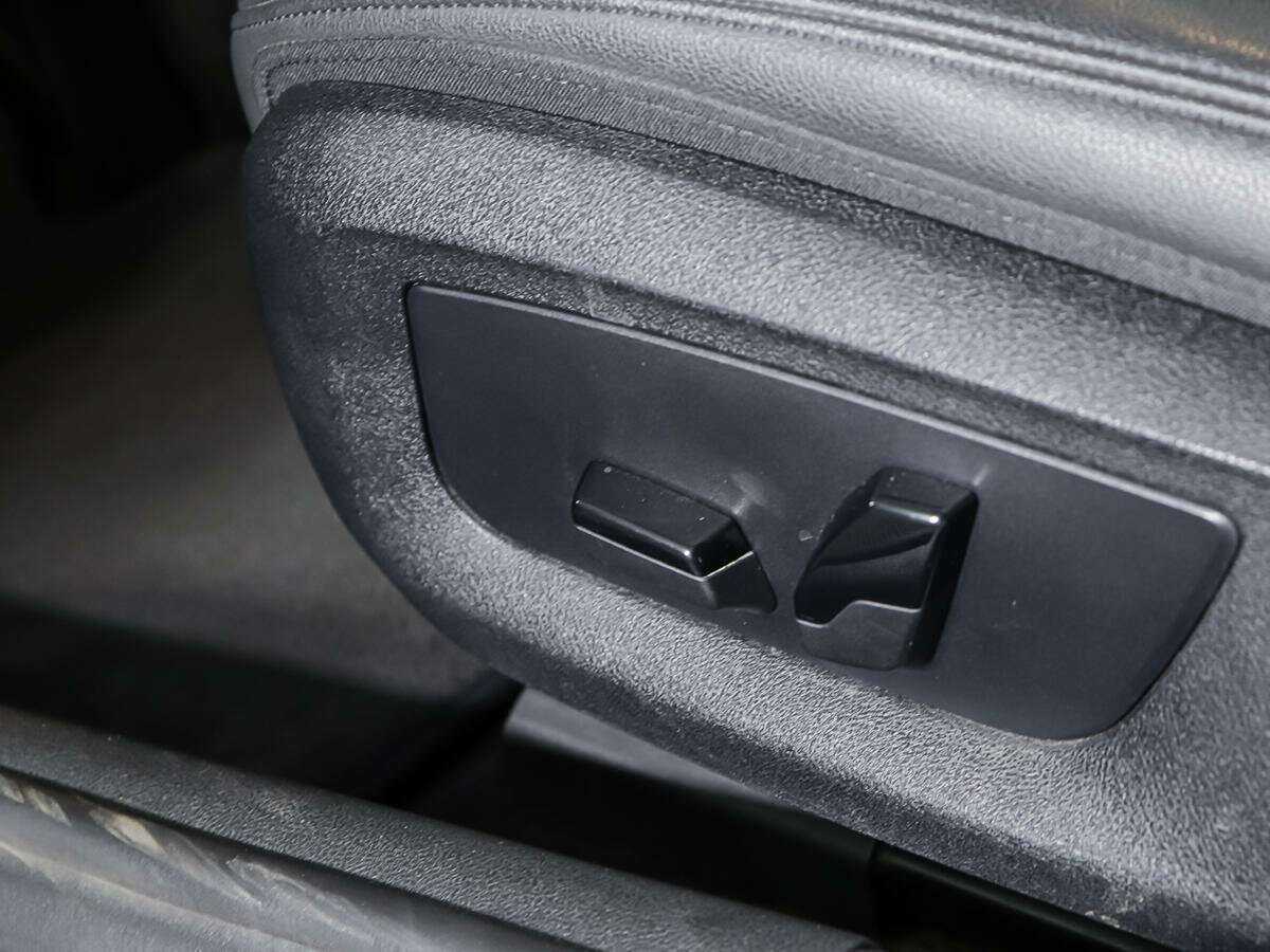 Купить BMW 5 серии 520d, 2017, 223 406 км, фото №20