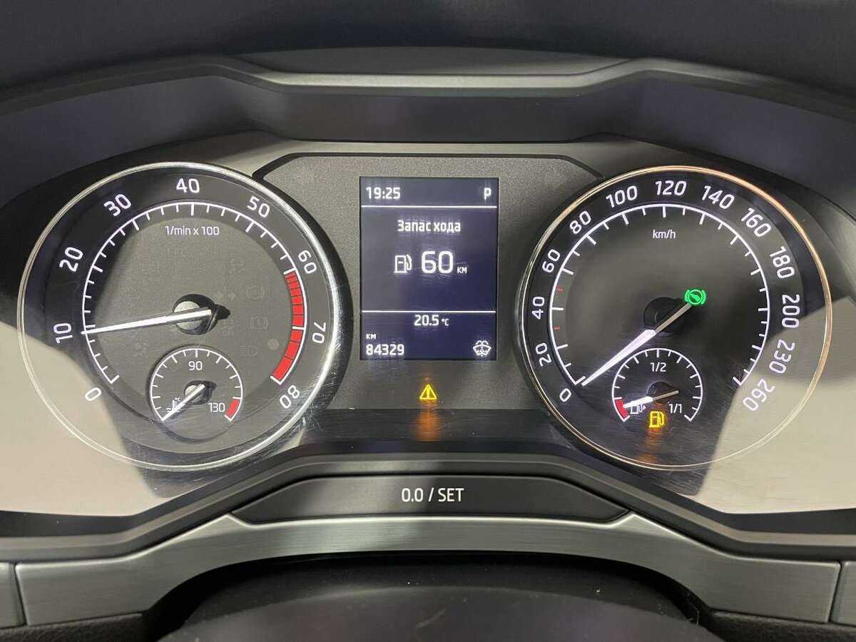 Купить Skoda Superb, 2018, 84 329 км, фото №11