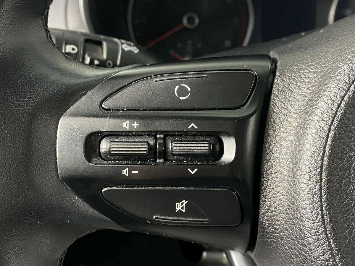 Купить Kia Rio, 2020, 41 000 км, фото №11