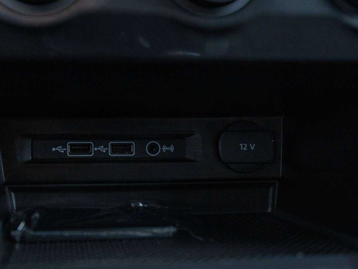 Купить Volkswagen Tiguan, 2020, 49 608 км, фото №14