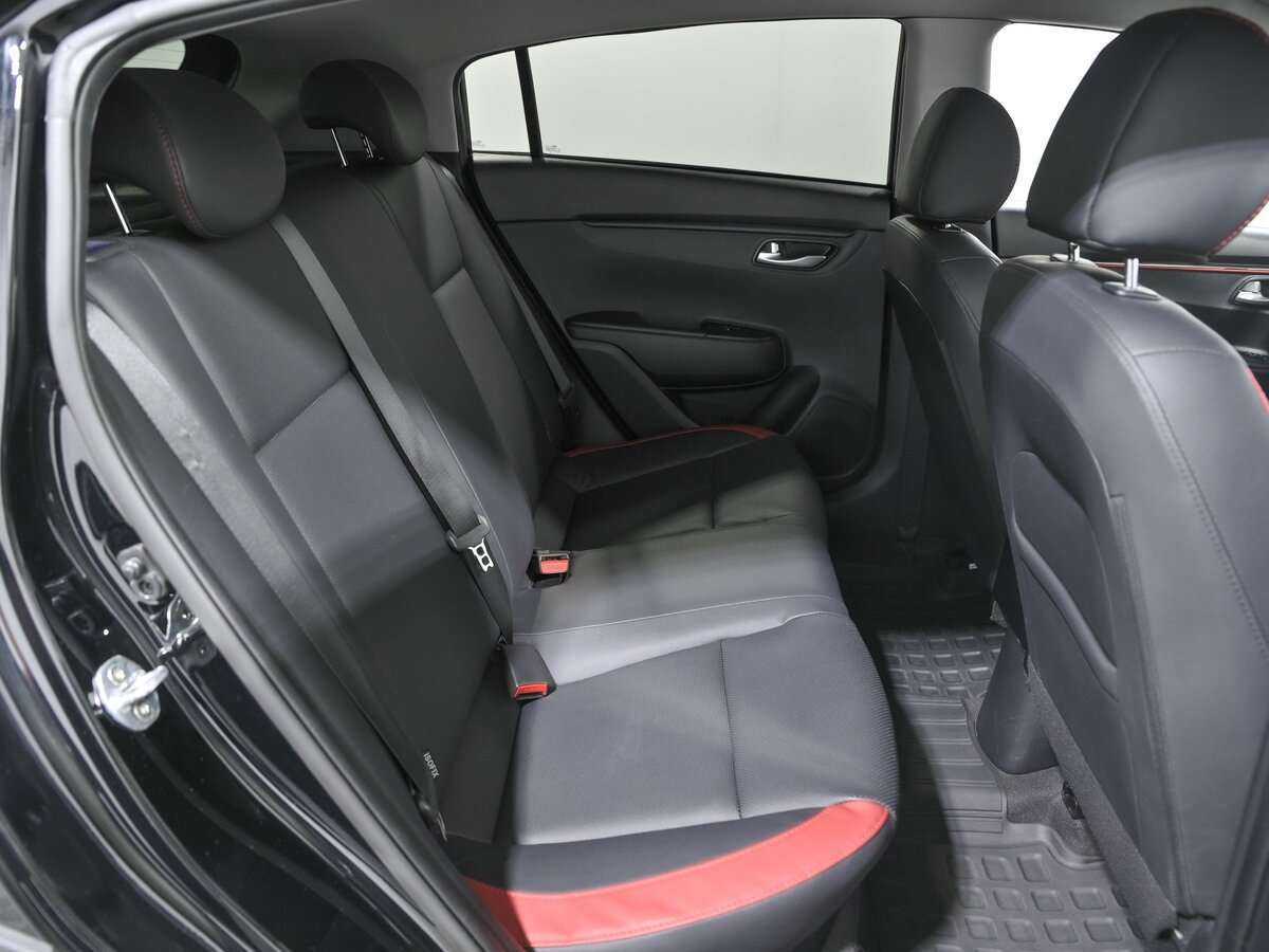 Купить Kia Rio X-Line, 2020, 58 573 км, фото №17