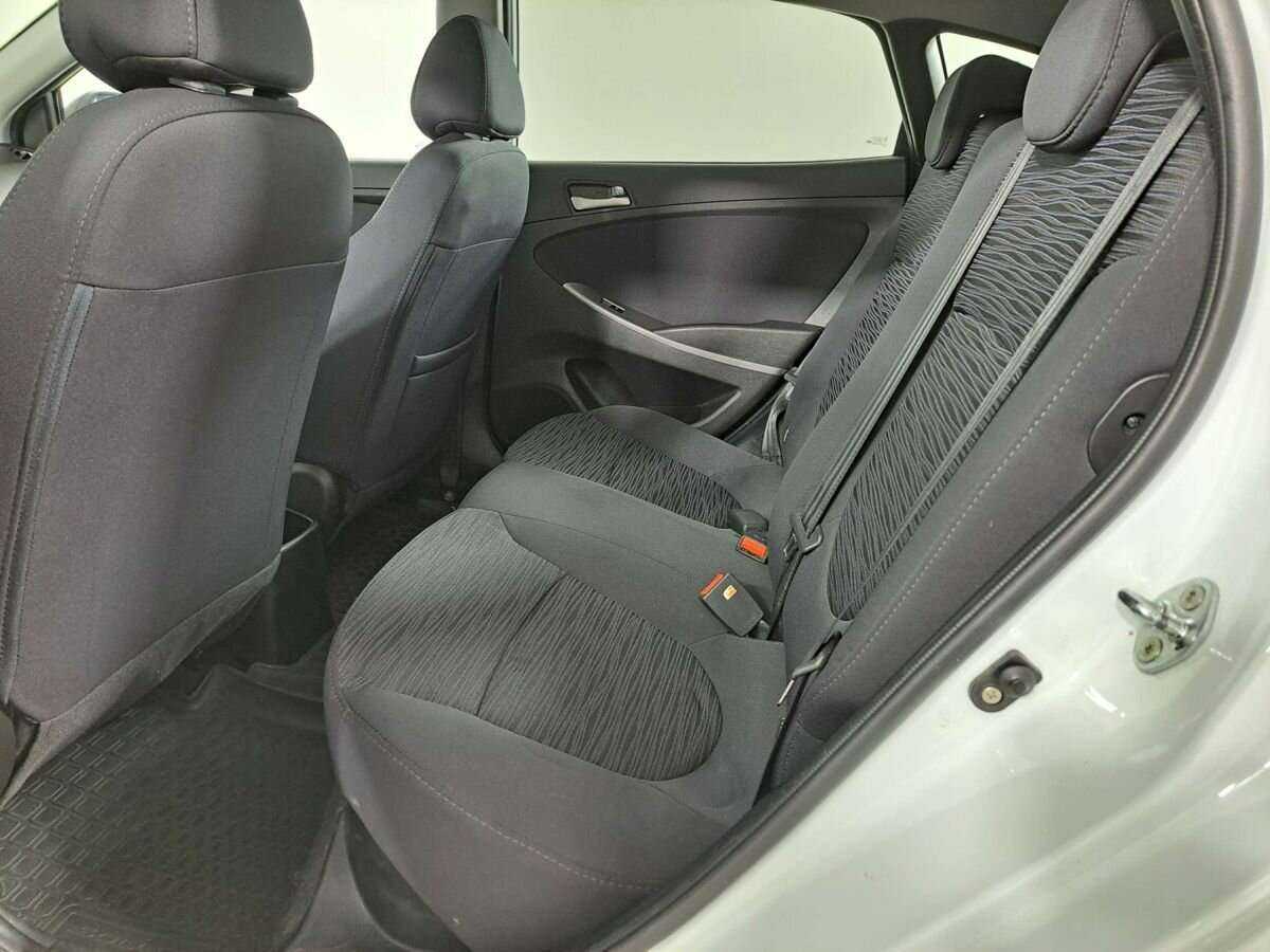 Купить Hyundai Solaris, 2014, 101 121 км, фото №10