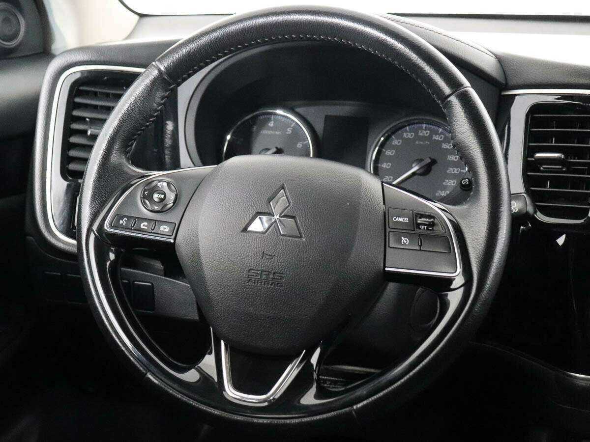 Купить Mitsubishi Outlander, 2018, 142 656 км, фото №13