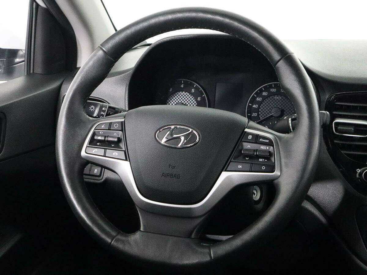 Купить Hyundai Solaris, 2020, 54 725 км, фото №11