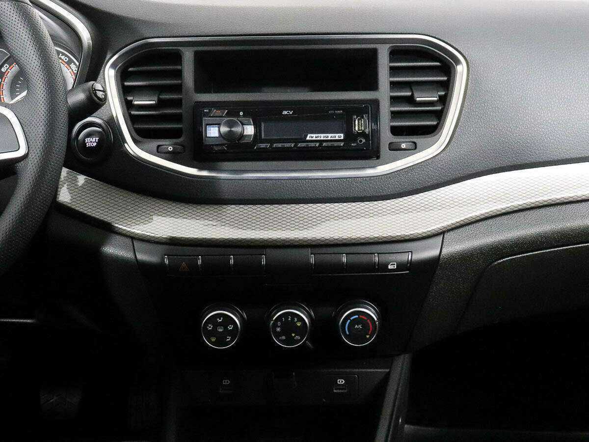 Купить Lada (ВАЗ) Vesta, 2023, 2 799 км, фото №10