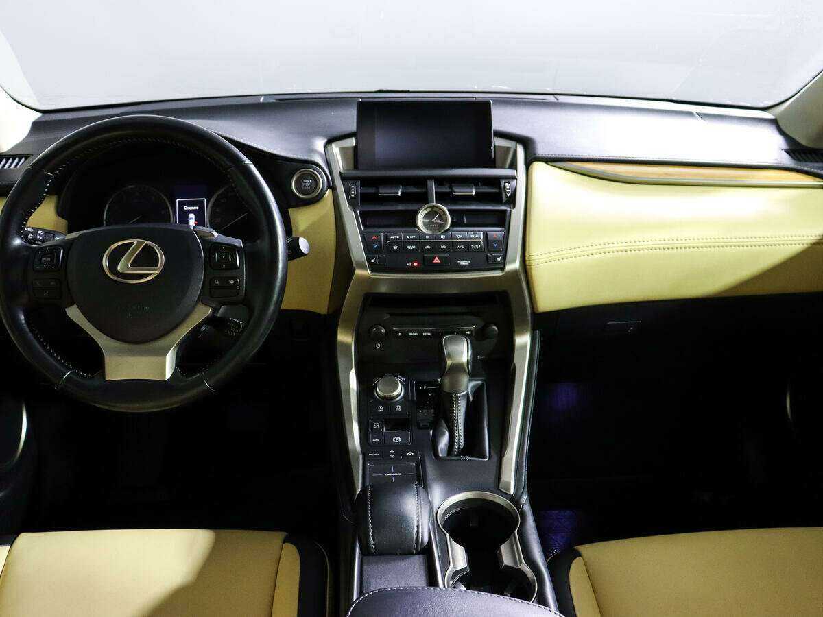 Купить Lexus NX 200, 2016, 106 000 км, фото №9