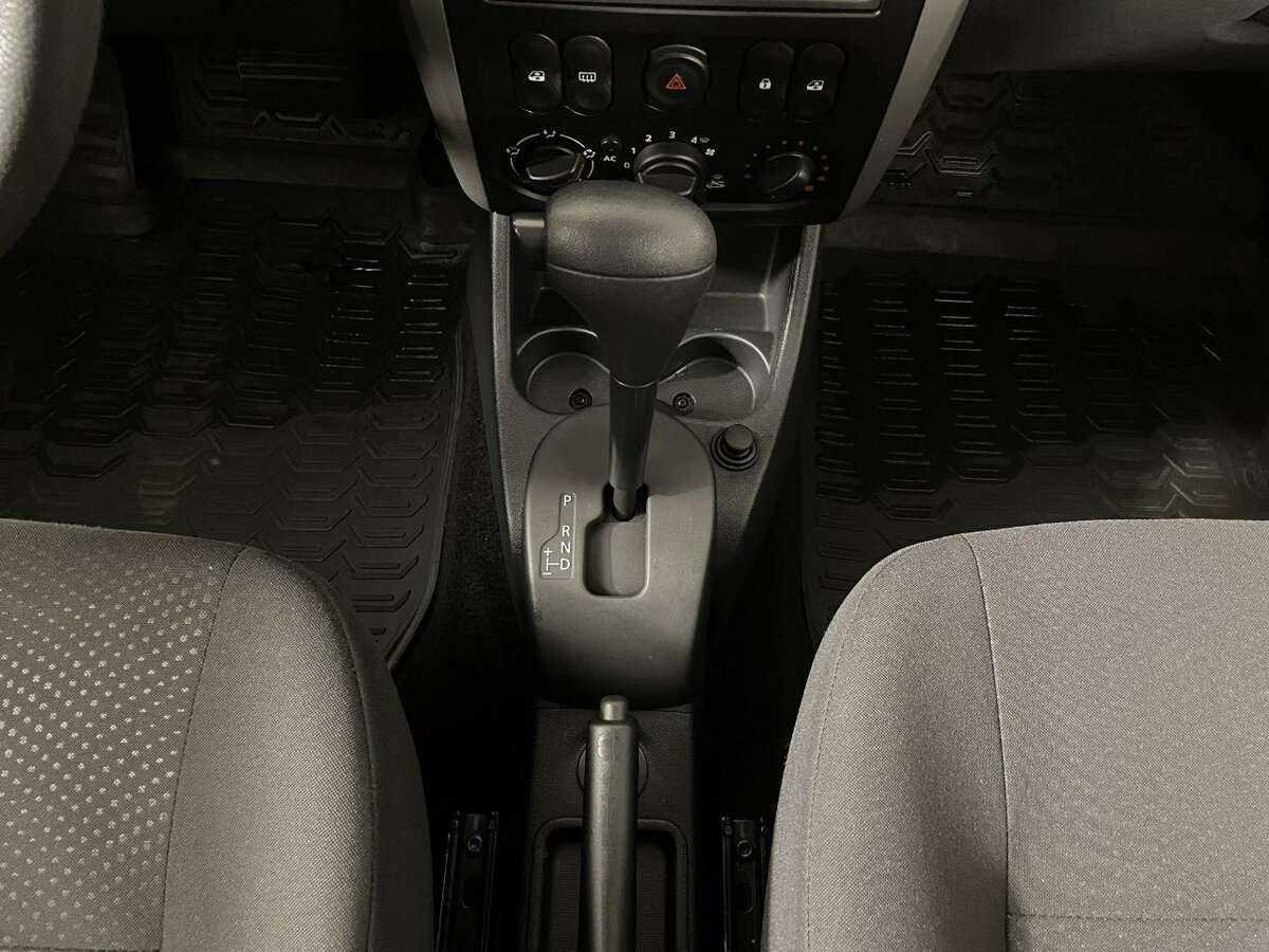 Купить Nissan Almera, 2013, 276 317 км, фото №13