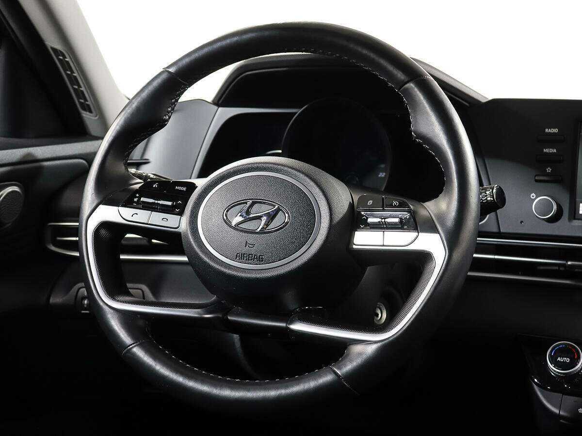 Купить Hyundai Elantra, 2021, 56 100 км, фото №14
