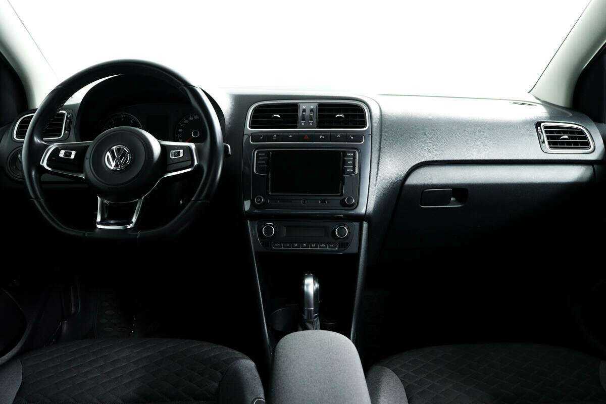 Купить Volkswagen Polo, 2019, 58 520 км, фото №11