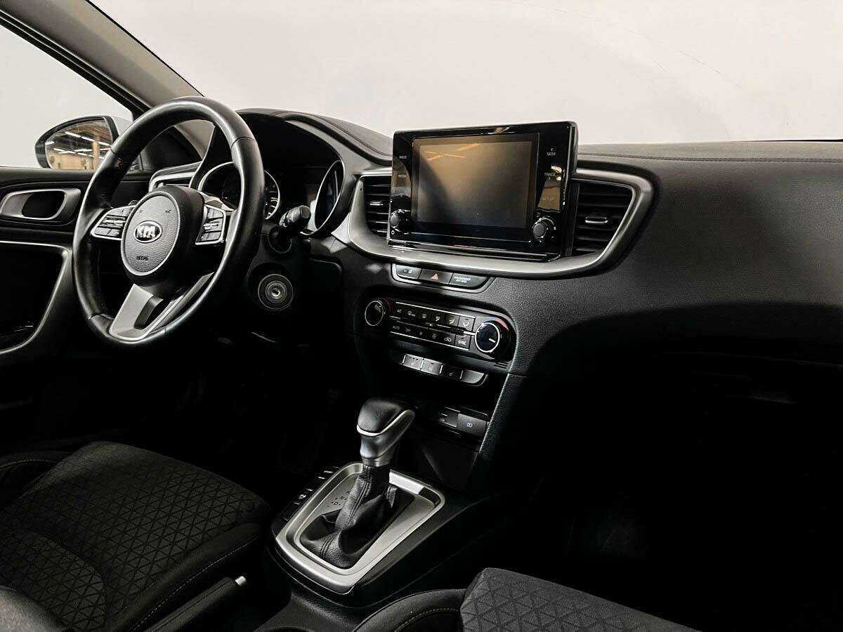 Купить Kia Ceed, 2021, 68 870 км, фото №9