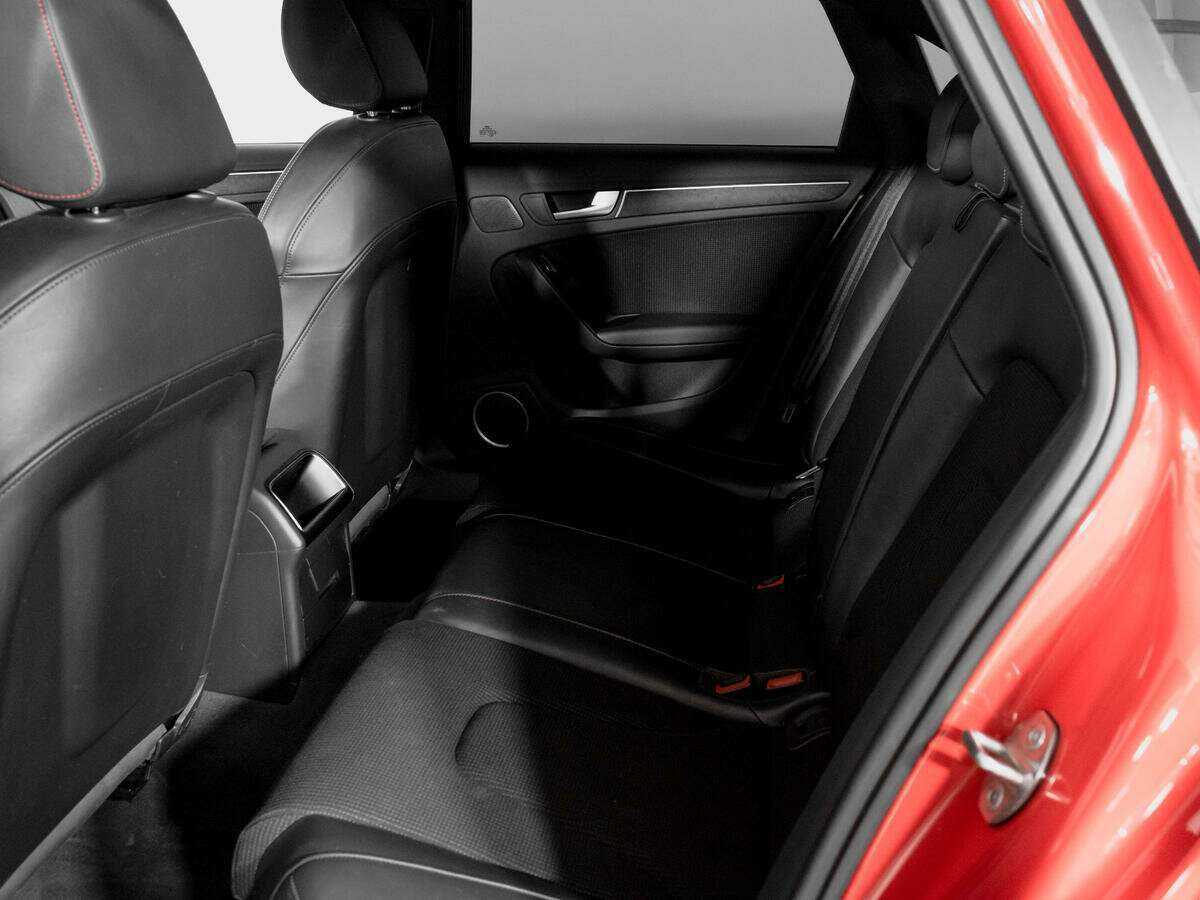 Купить Audi A4, 2015, 133 391 км, фото №9