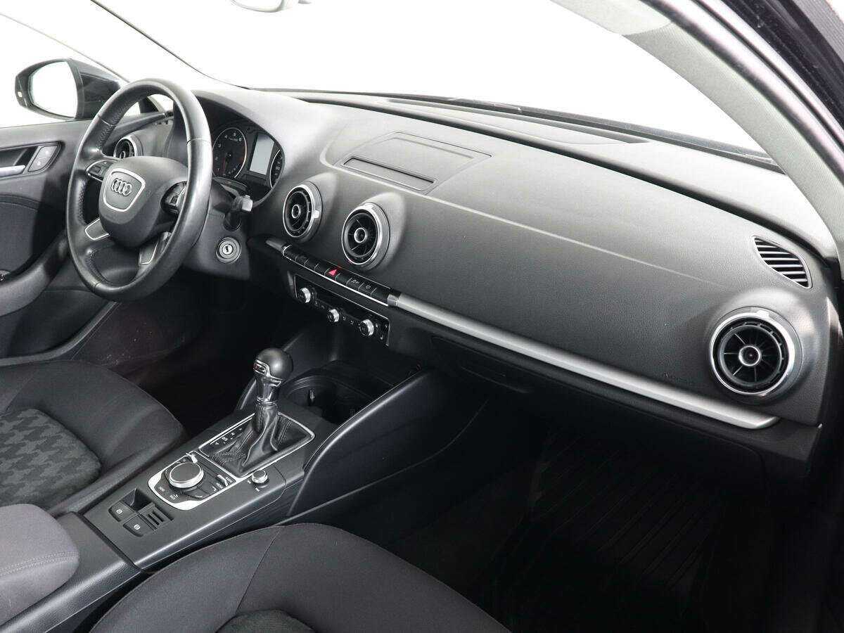 Купить Audi A3 Sportback, 2013, 91 009 км, фото №9