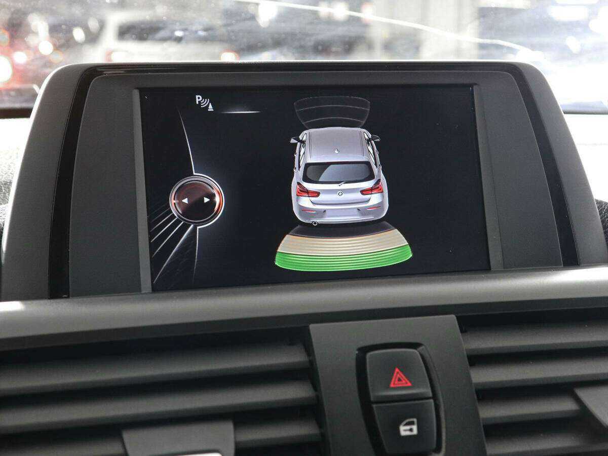 Купить BMW 1 серии 118i, 2016, 119 262 км, фото №10