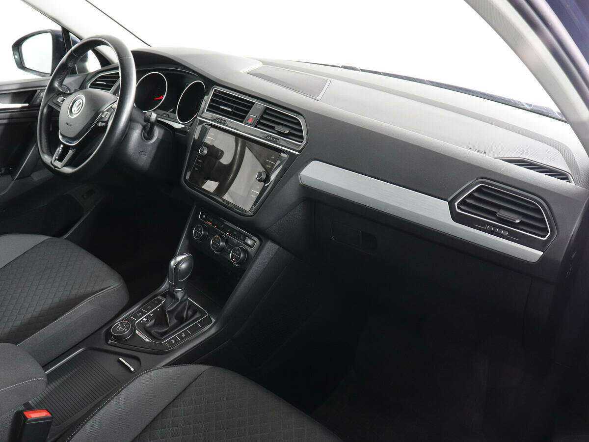Купить Volkswagen Tiguan, 2017, 69 500 км, фото №10