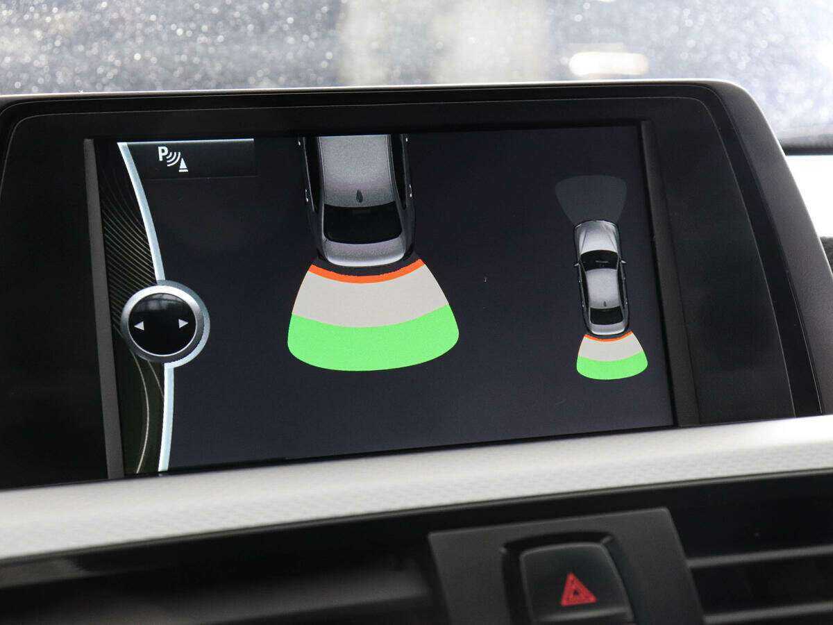 Купить BMW 3 серии 320i, 2013, 153 211 км, фото №9