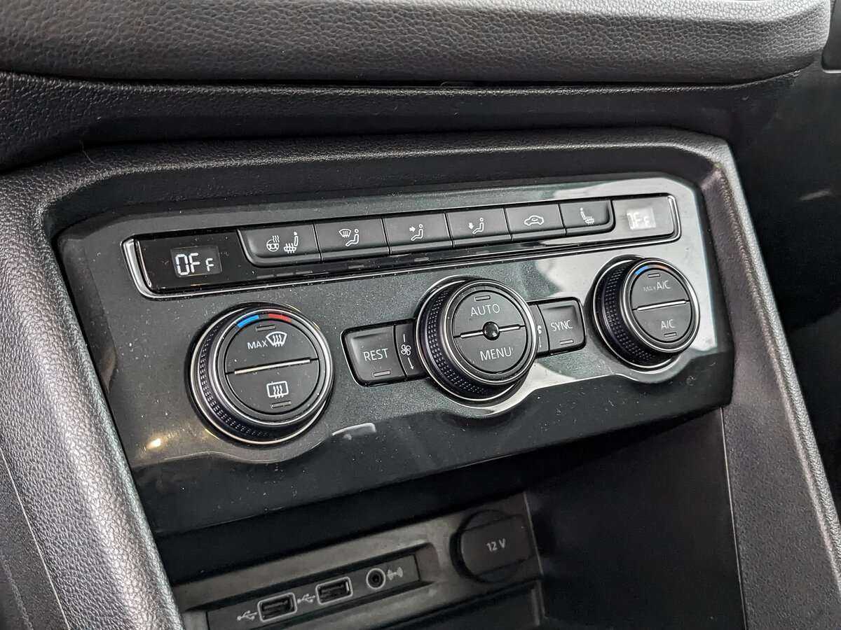 Купить Volkswagen Tiguan, 2020, 112 136 км, фото №17