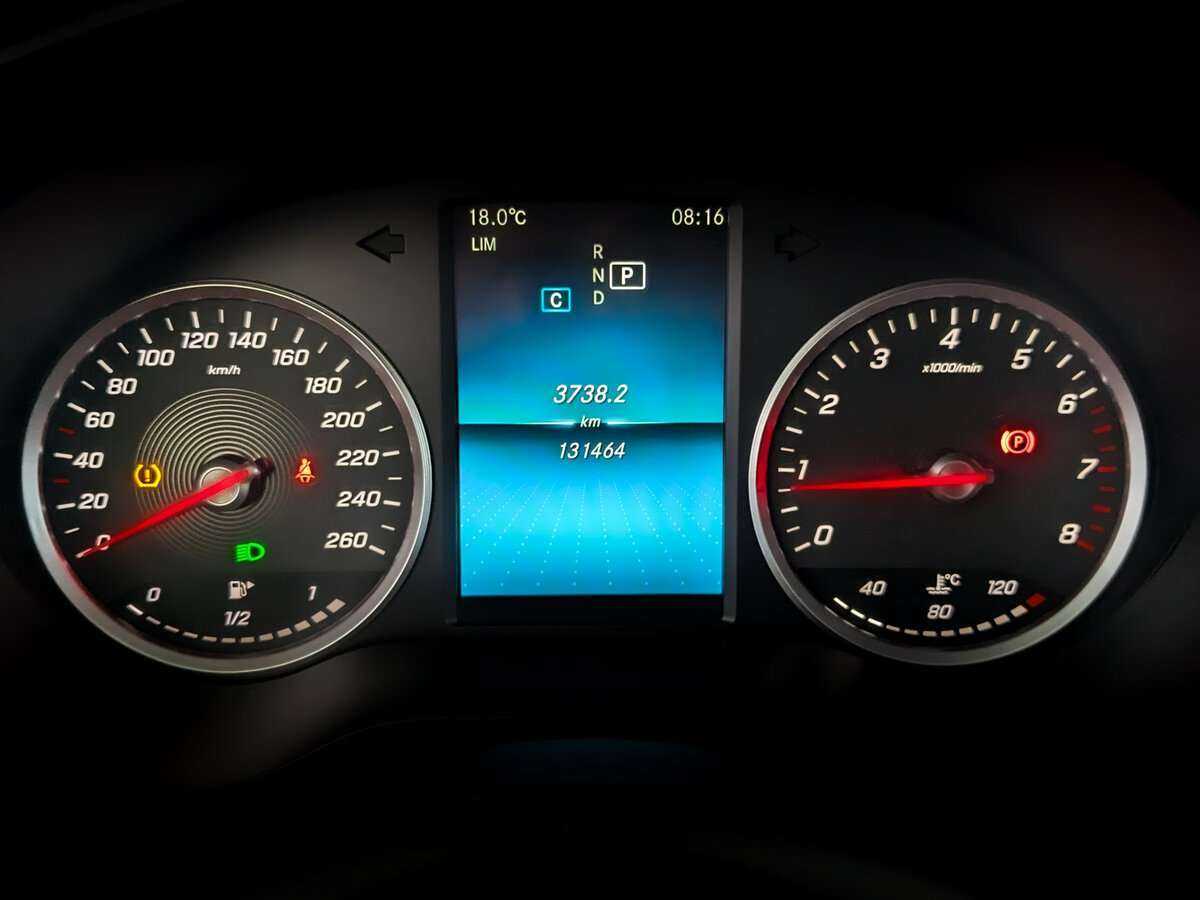 Купить Mercedes-Benz C-Класс 180, 2019, 131 432 км, фото №11