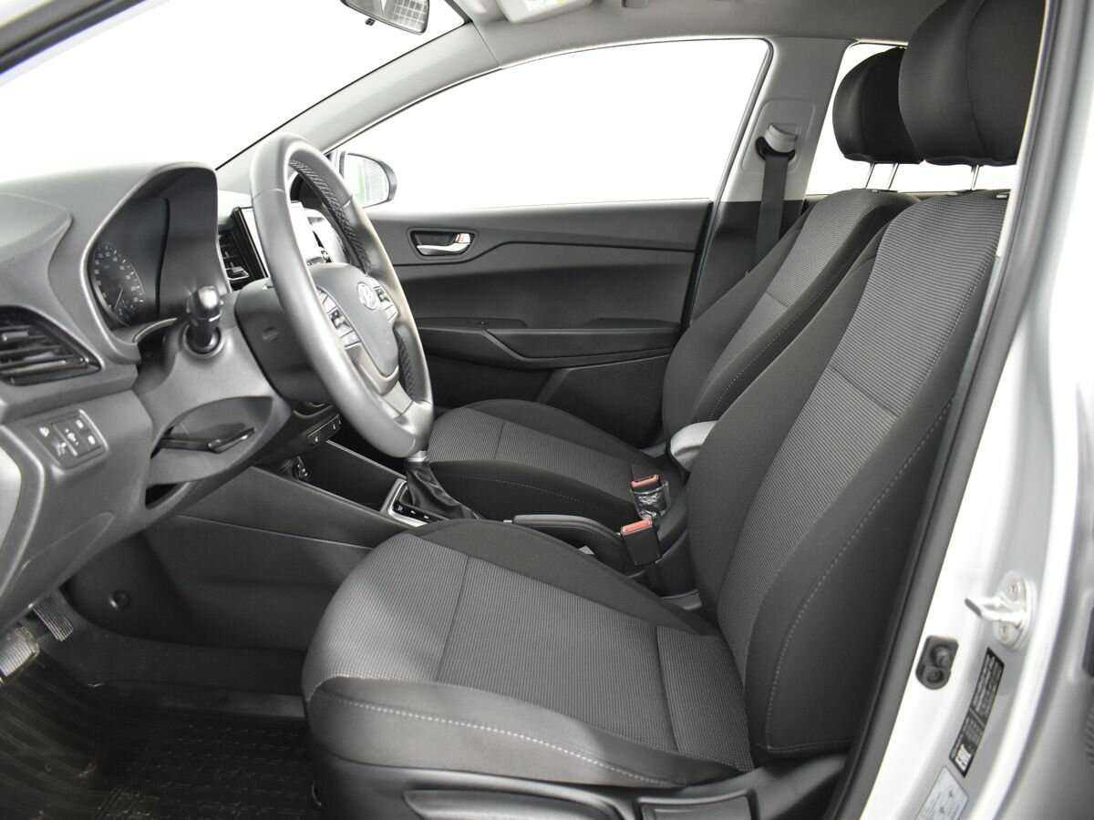 Купить Hyundai Solaris, 2020, 41 601 км, фото №7