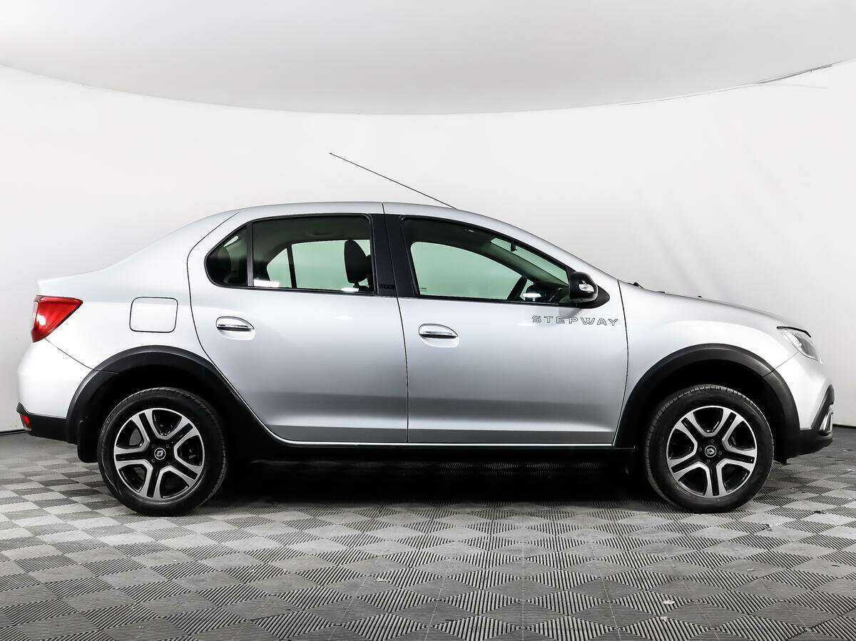 Купить Renault Logan Stepway, 2018, 37 875 км, фото №4