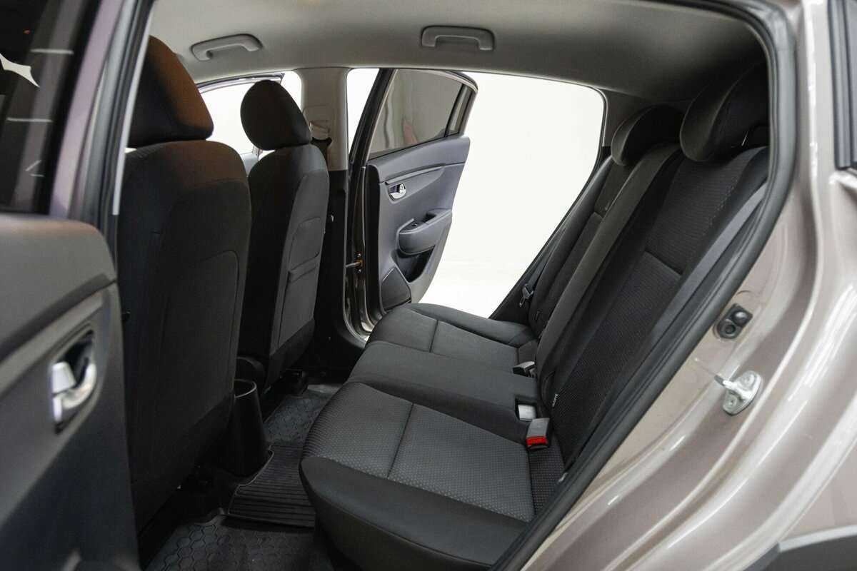 Купить Kia Rio X, 2021, 71 000 км, фото №15