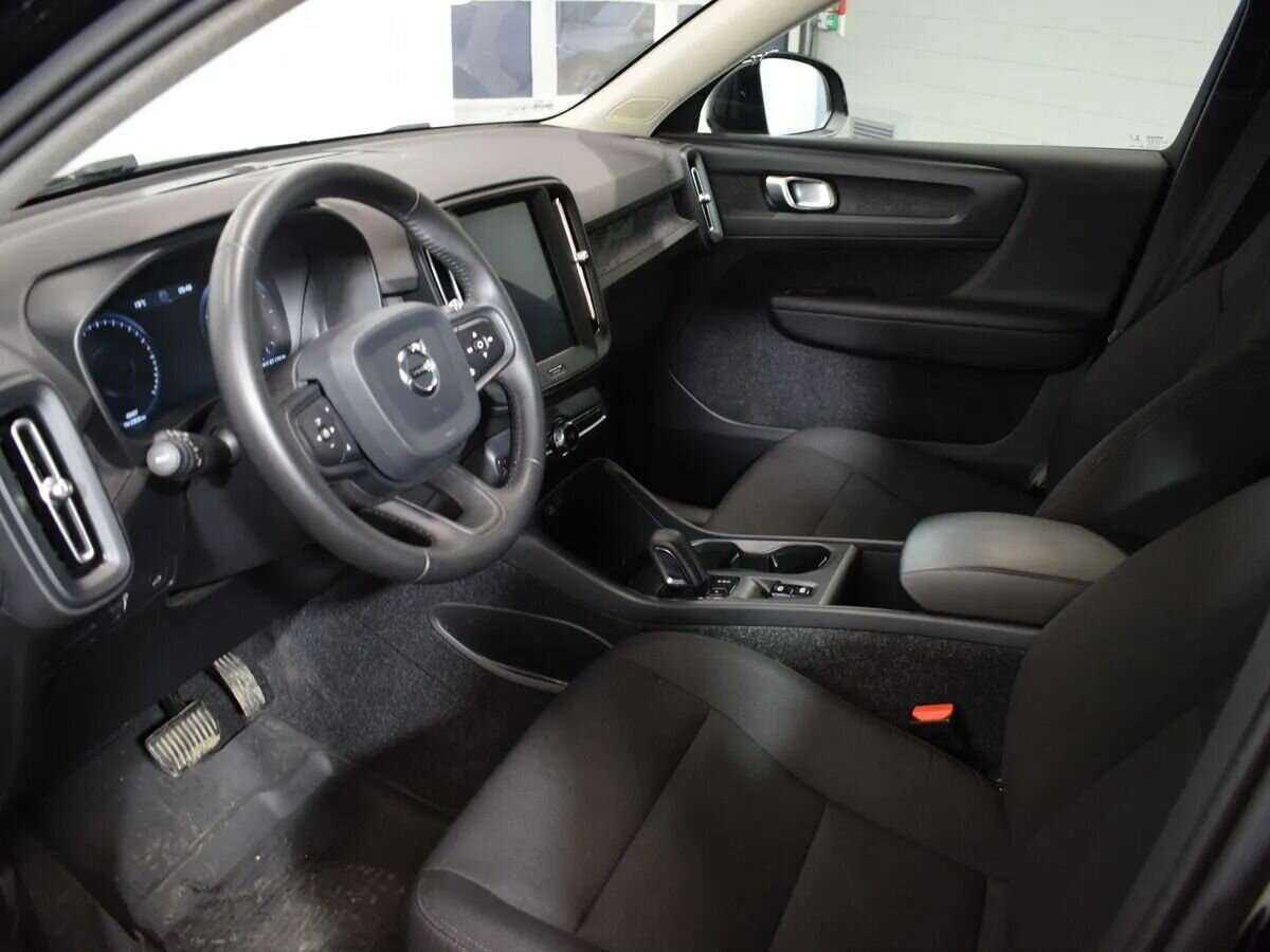 Купить Volvo XC40, 2019, 50 001 км, фото №8