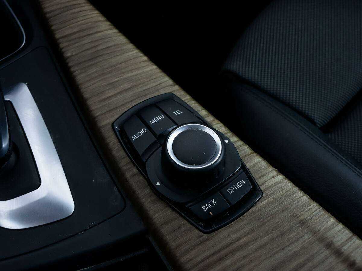 Купить BMW 3 серии Gran Turismo 320d xDrive, 2014, 158 601 км, фото №11