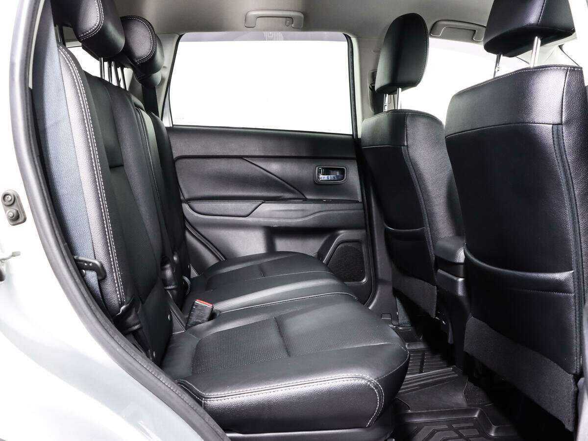 Купить Mitsubishi Outlander, 2018, 133 095 км, фото №13