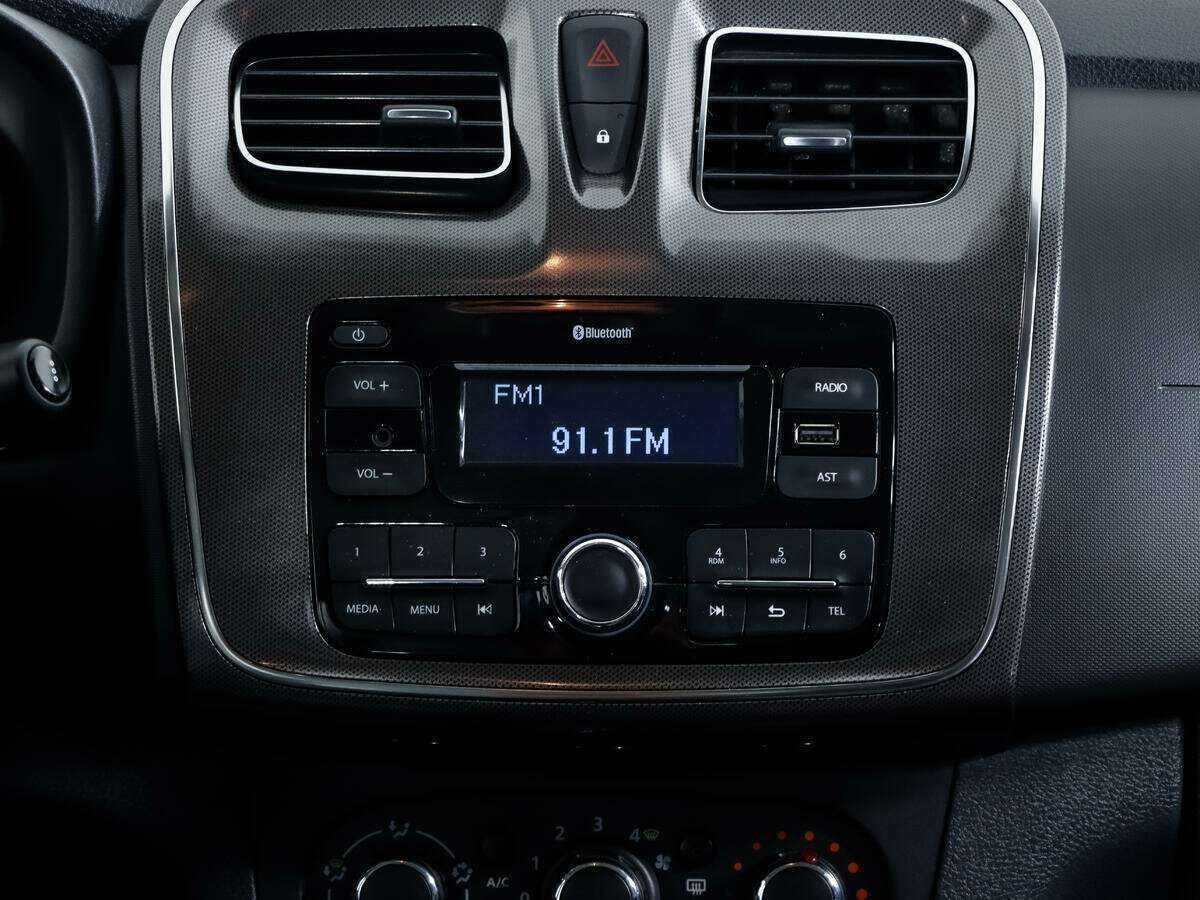 Купить Renault Logan Stepway, 2020, 78 952 км, фото №12