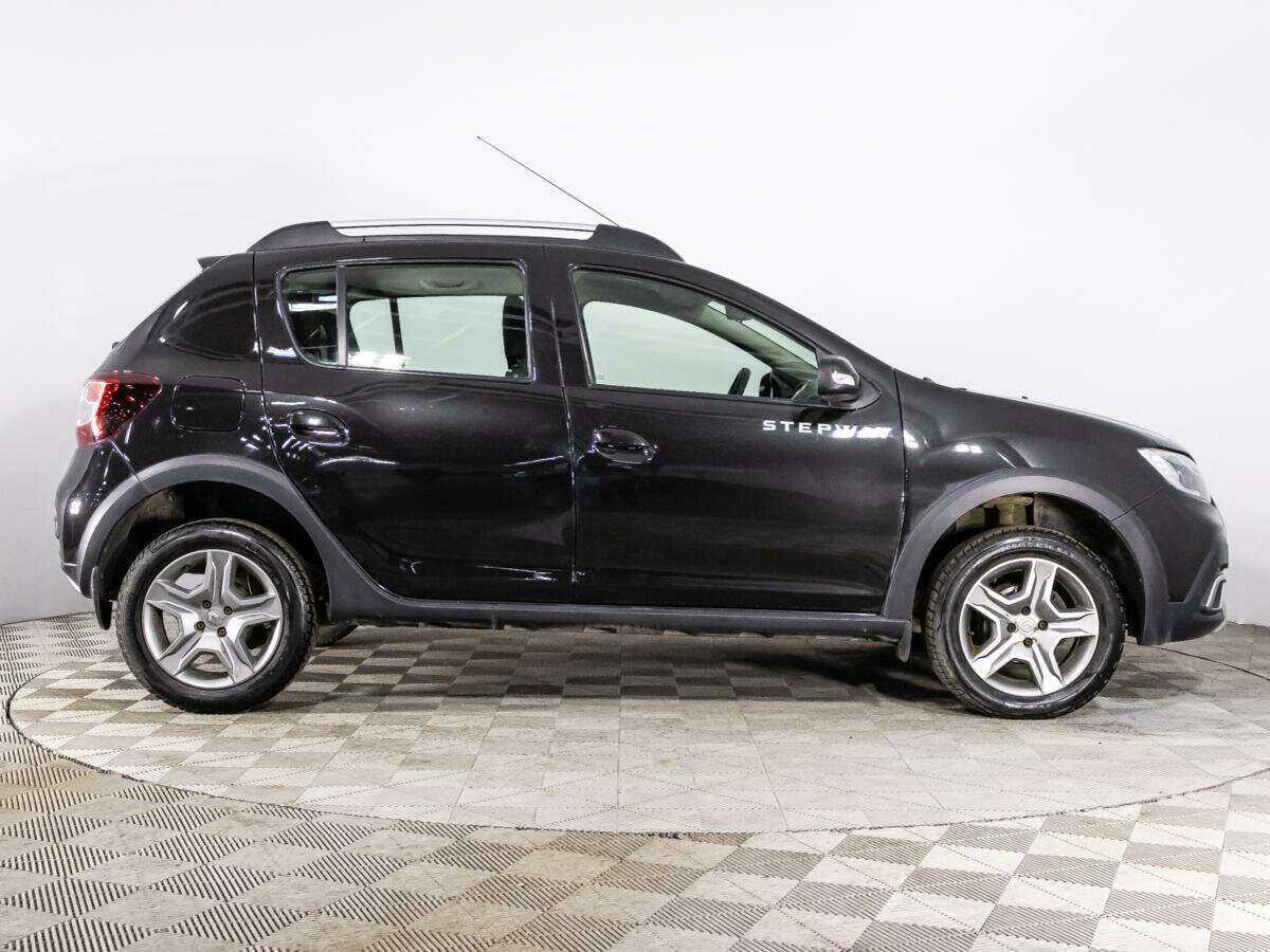 Купить Renault Sandero, 2018, 57 311 км, фото №4