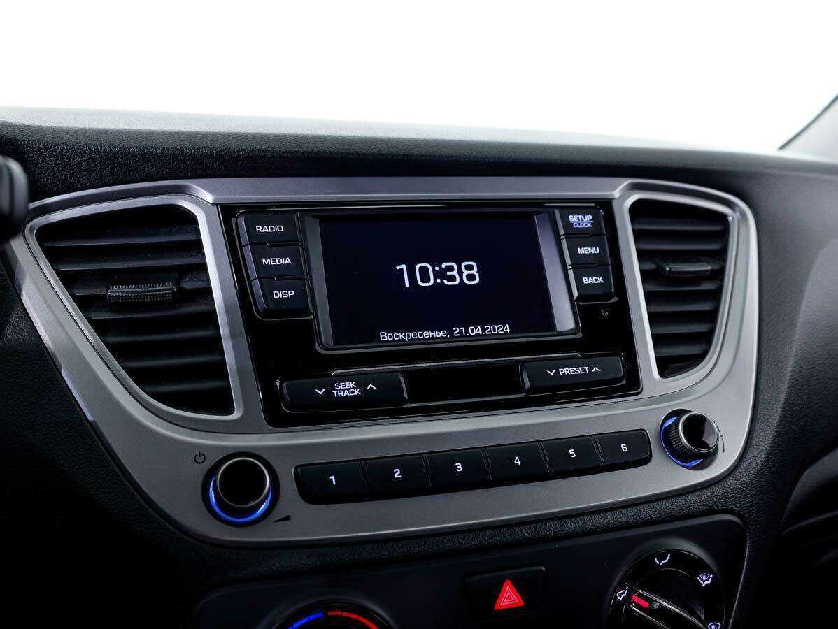 Купить Hyundai Solaris, 2019, 83 868 км, фото №17