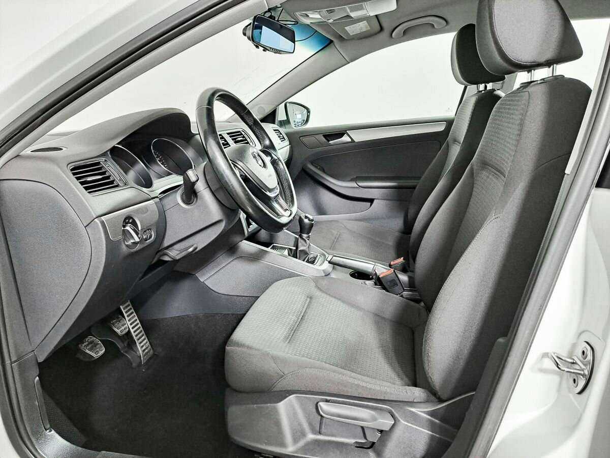 Купить Volkswagen Jetta, 2016, 176 000 км, фото №12