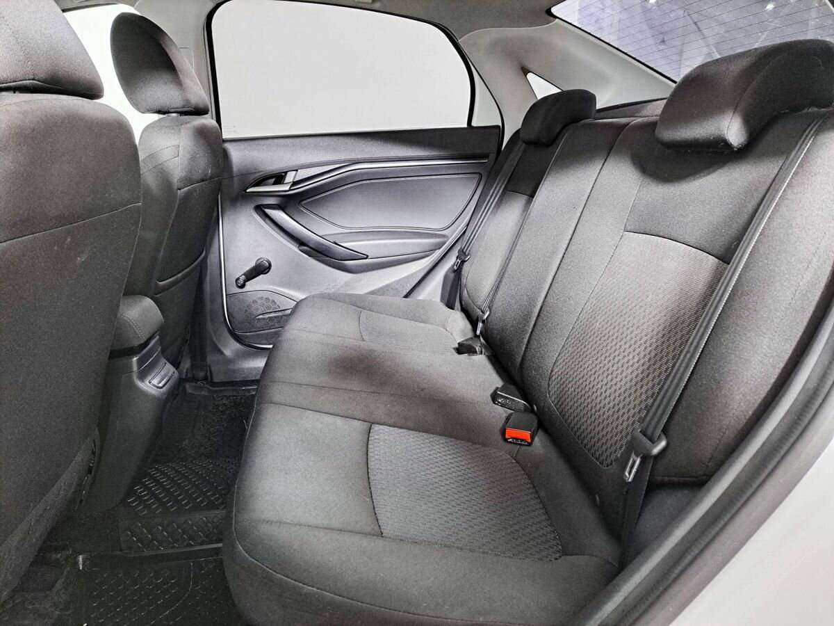 Купить Lada (ВАЗ) Vesta, 2021, 157 000 км, фото №8