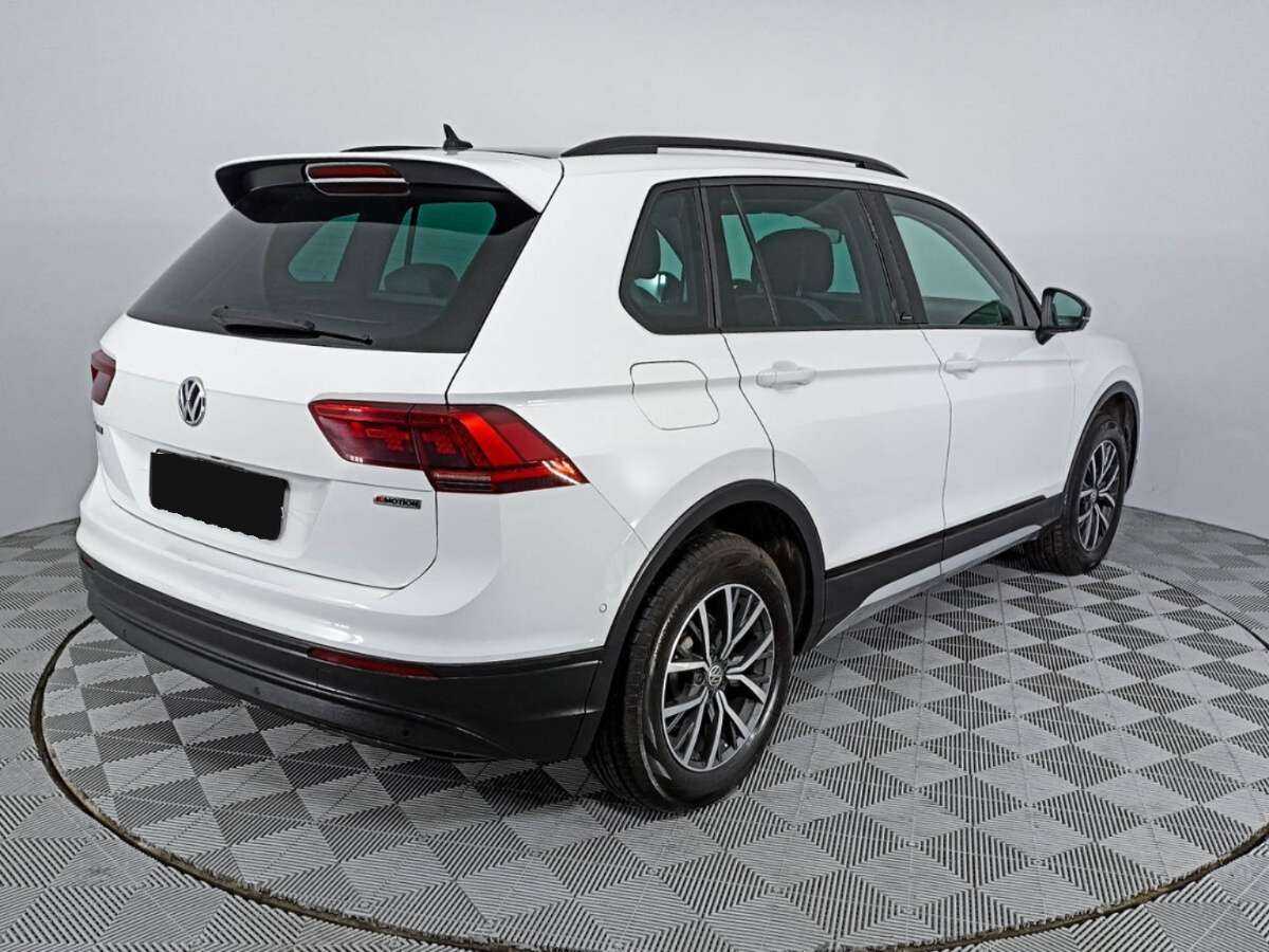 Купить Volkswagen Tiguan, 2019, 243 793 км, фото №5