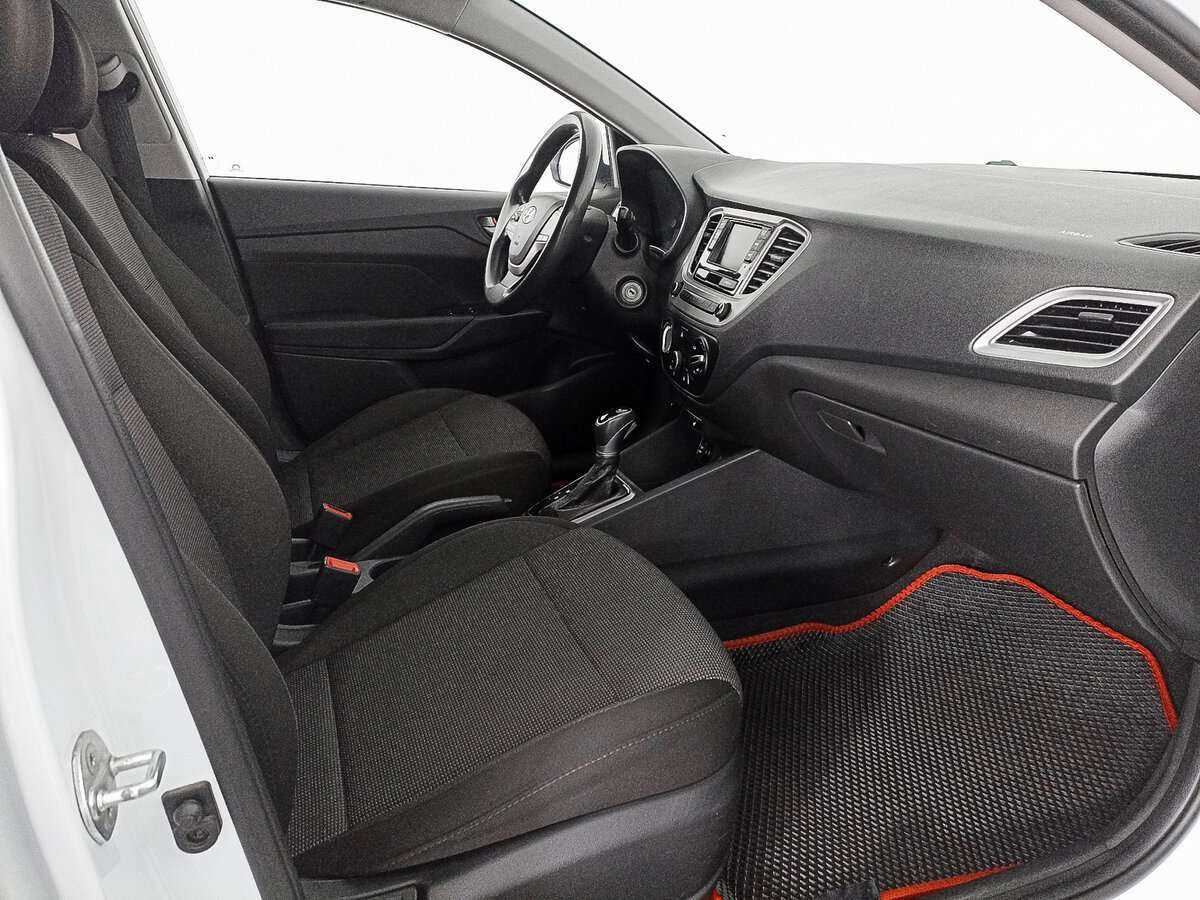 Купить Hyundai Solaris, 2019, 139 221 км, фото №9