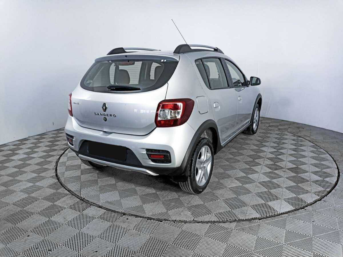 Купить Renault Sandero Stepway, 2017, 82 437 км, фото №5