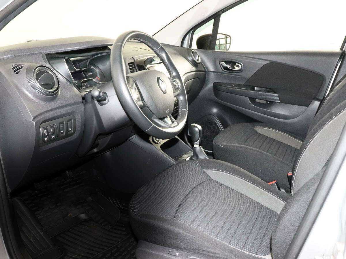 Купить Renault Kaptur, 2017, 97 839 км, фото №8