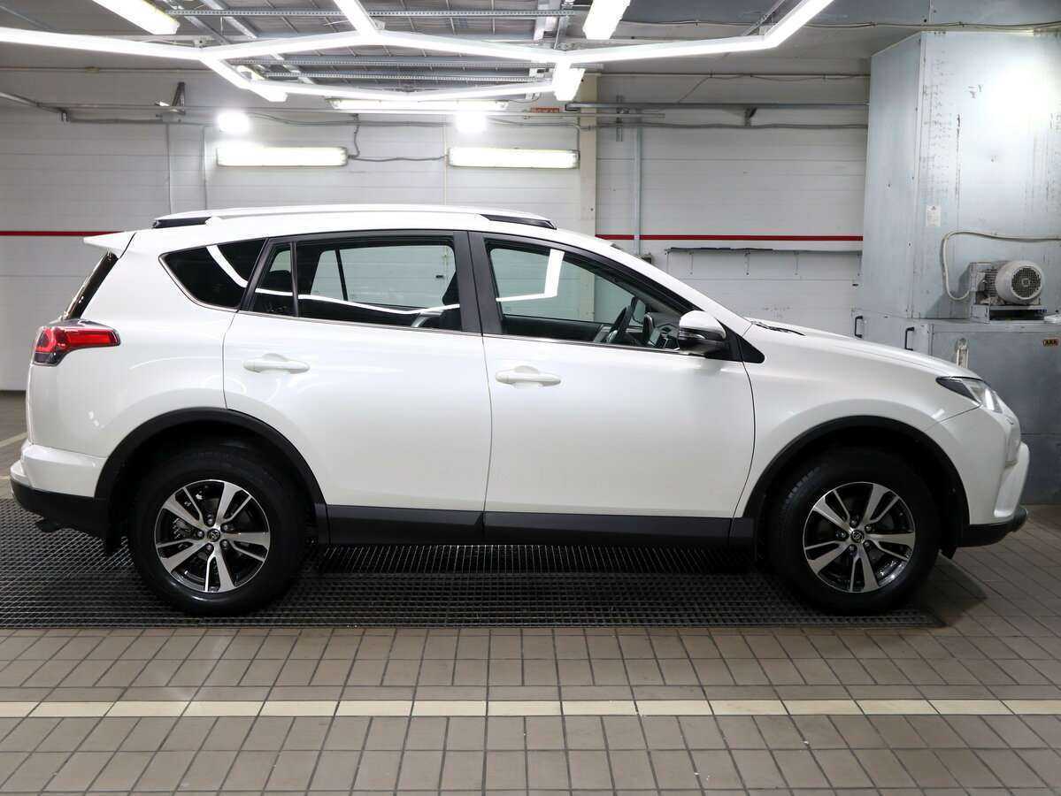 Купить Toyota RAV4, 2017, 143 000 км, фото №6