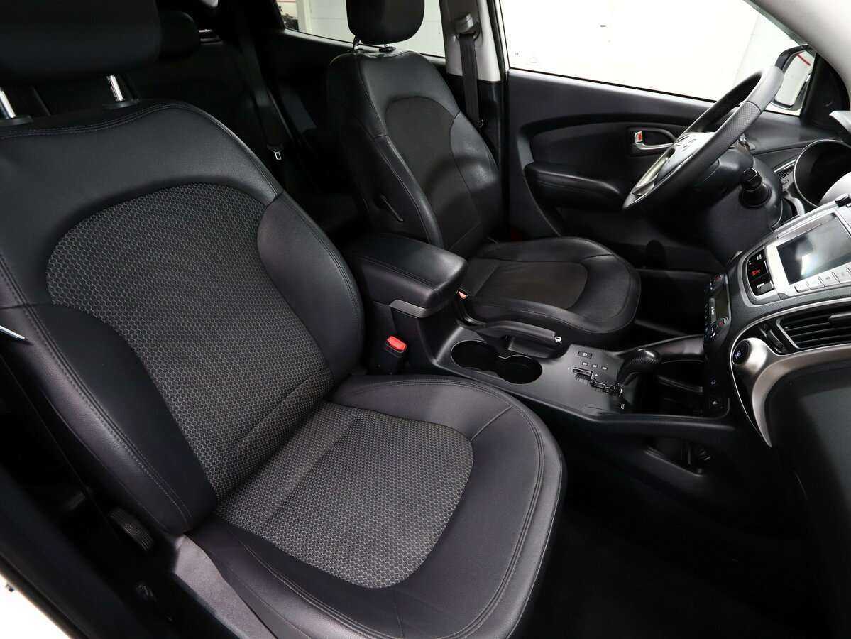 Купить Hyundai ix35, 2012, 159 000 км, фото №14