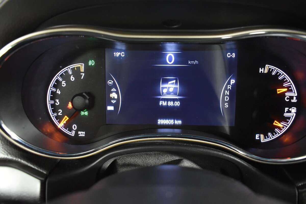 Купить Jeep Grand Cherokee, 2014, 299 803 км, фото №15