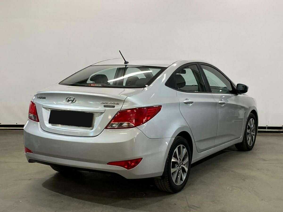 Купить Hyundai Solaris, 2015, 108 260 км, фото №5
