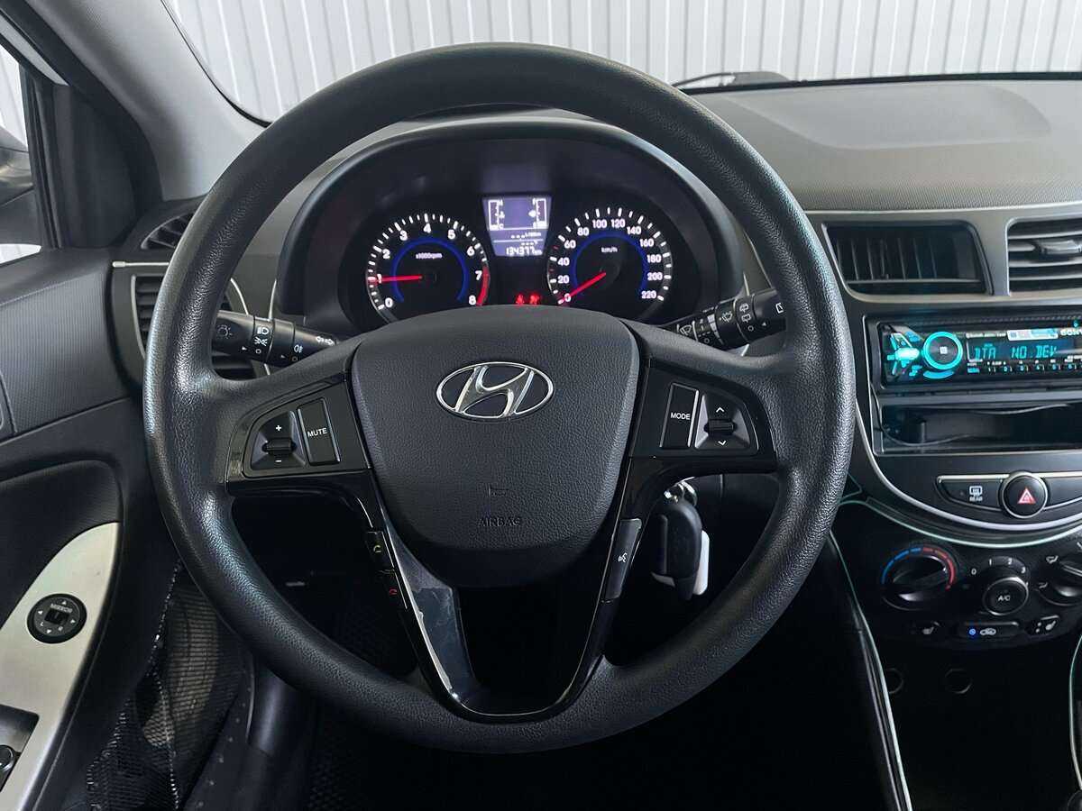 Купить Hyundai Solaris, 2014, 125 000 км, фото №10