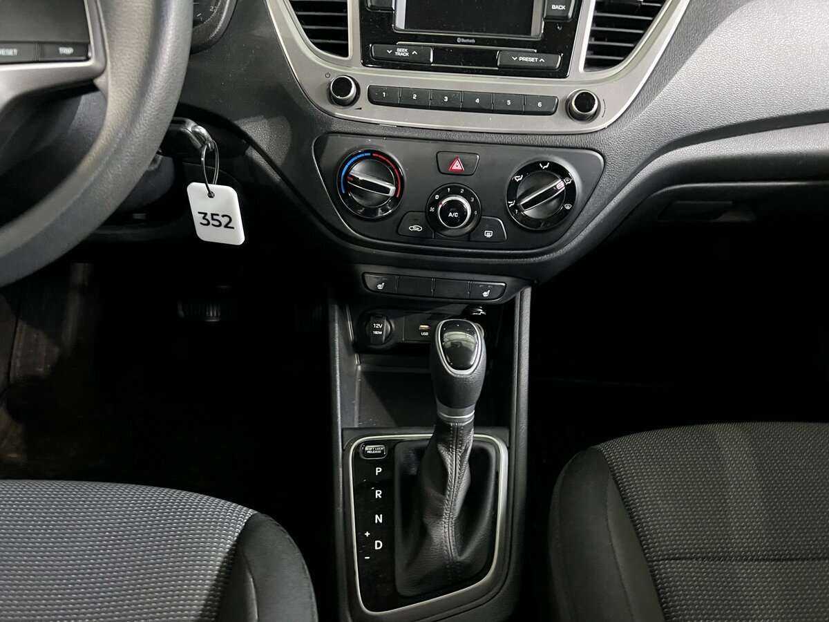 Купить Hyundai Solaris, 2021, 87 019 км, фото №13