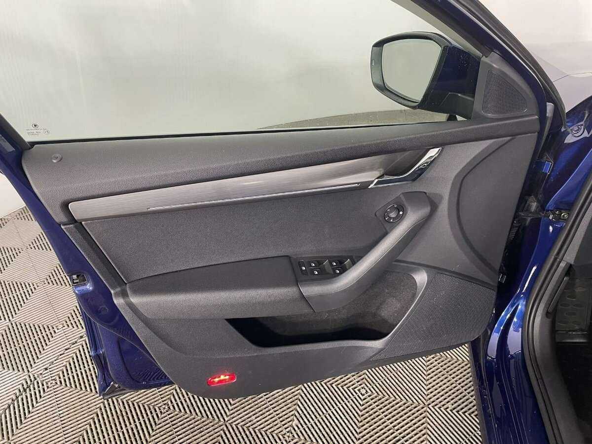 Купить Skoda Octavia, 2017, 114 832 км, фото №8