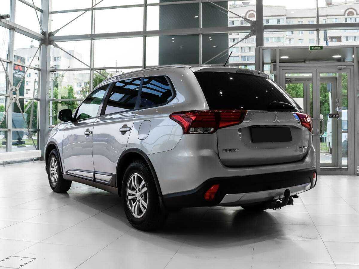 Купить Mitsubishi Outlander, 2016, 129 264 км, фото №7