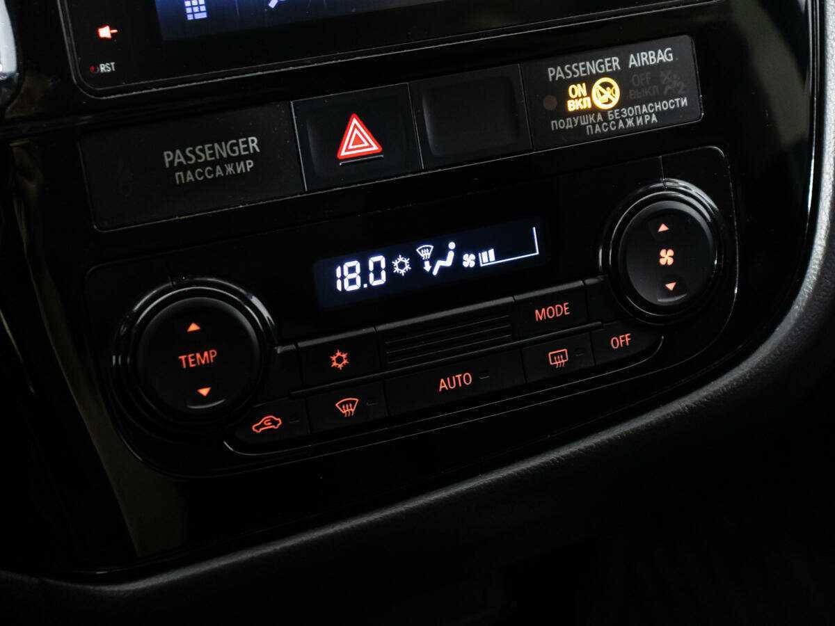 Купить Mitsubishi Outlander, 2017, 171 384 км, фото №18