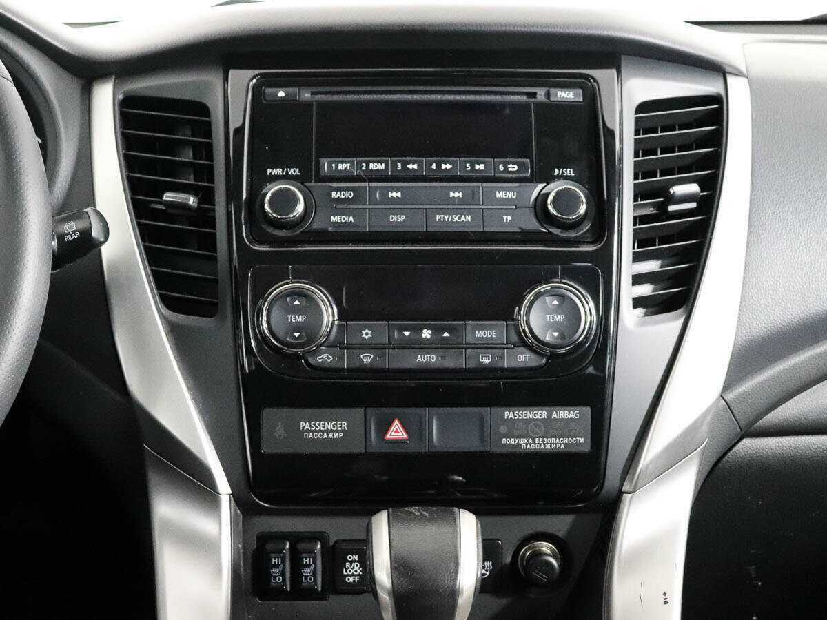 Купить Mitsubishi Pajero Sport, 2018, 204 583 км, фото №12